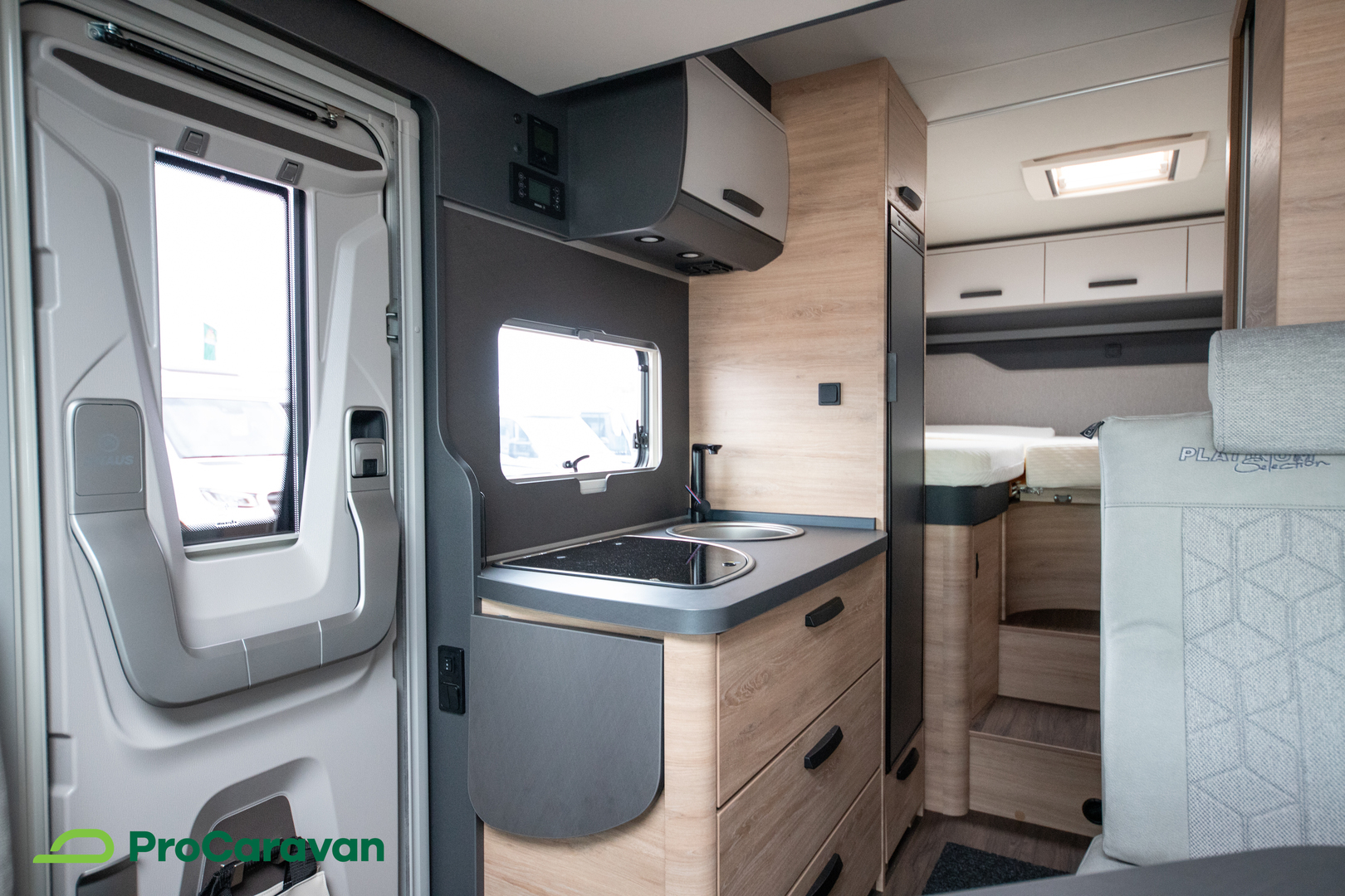 KNAUS Live Wave 650 MEG Platinum Selection 2027