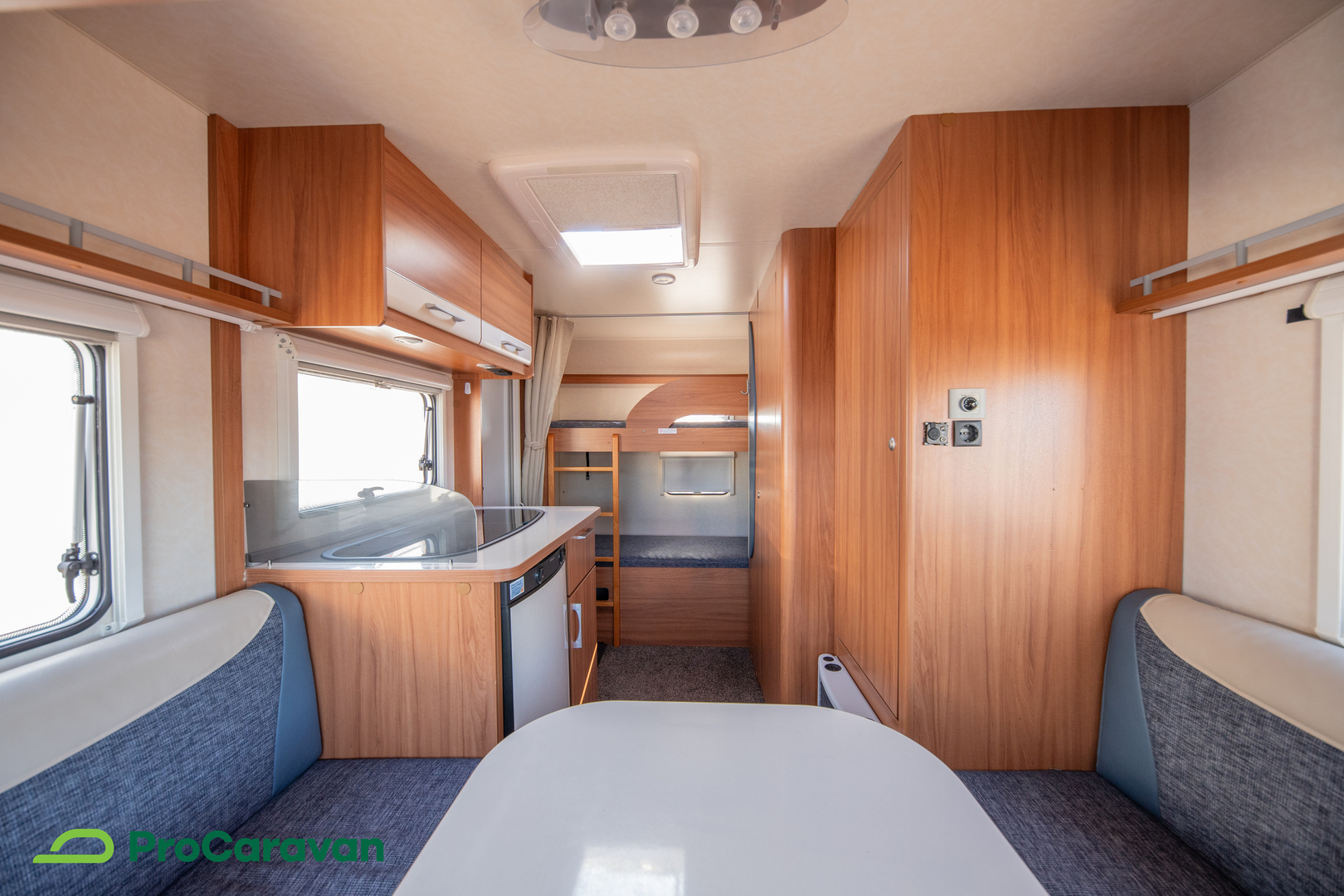 WEINSBERG CaraOne 2014