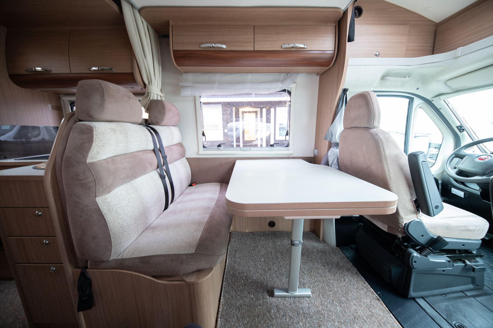 ADRIA Matrix Axess M 680 SP 2013