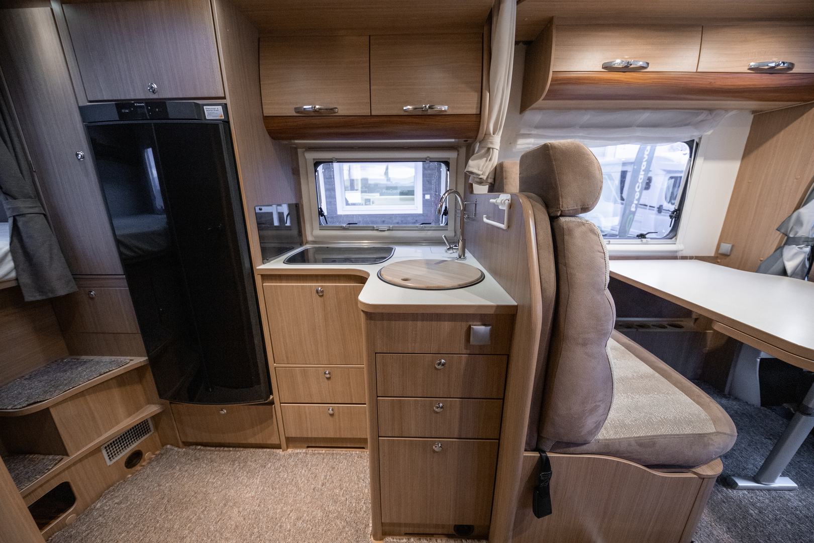 ADRIA Matrix Axess M 680 SP 2013