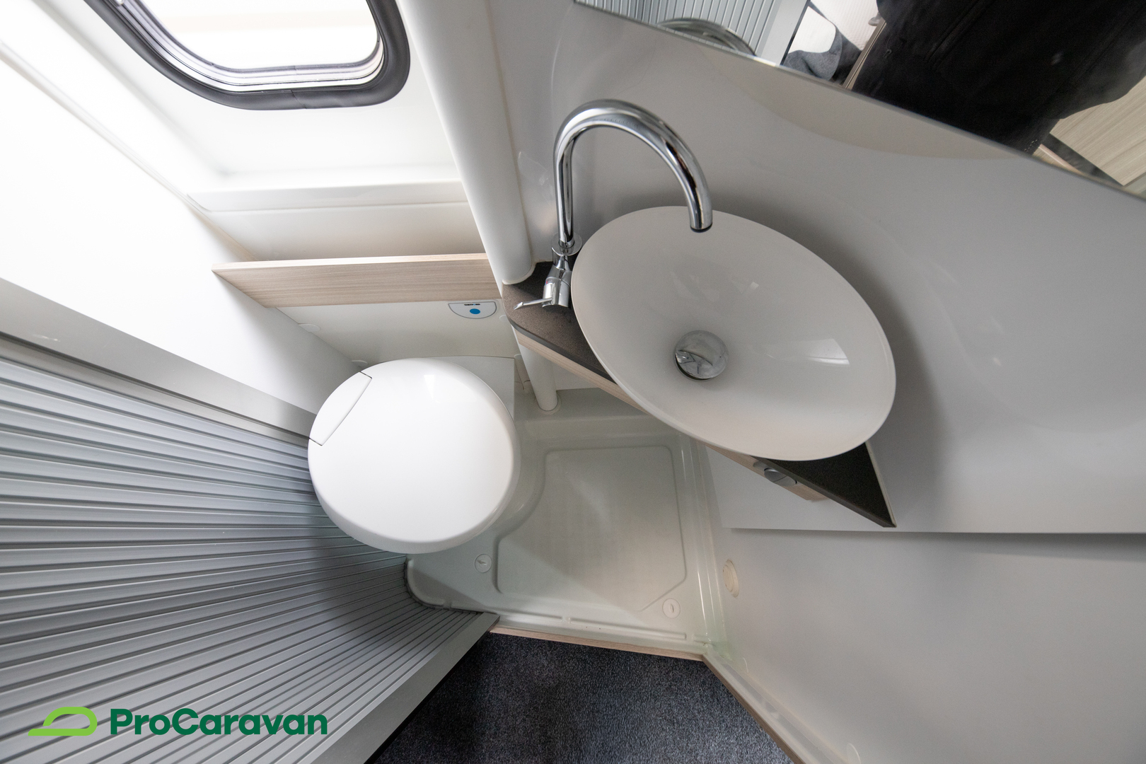 ADRIA Twin 600 SPB 2020