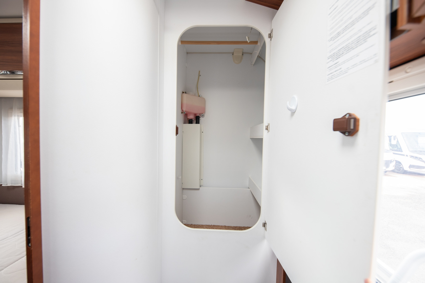 ADRIA Coral Supreme S 670 SLT 2015