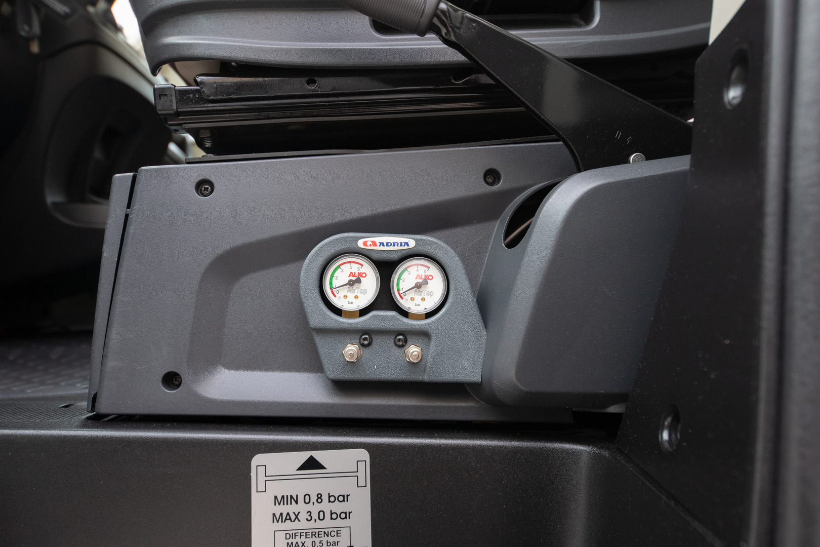 ADRIA Coral Supreme S 670 SLT 2015