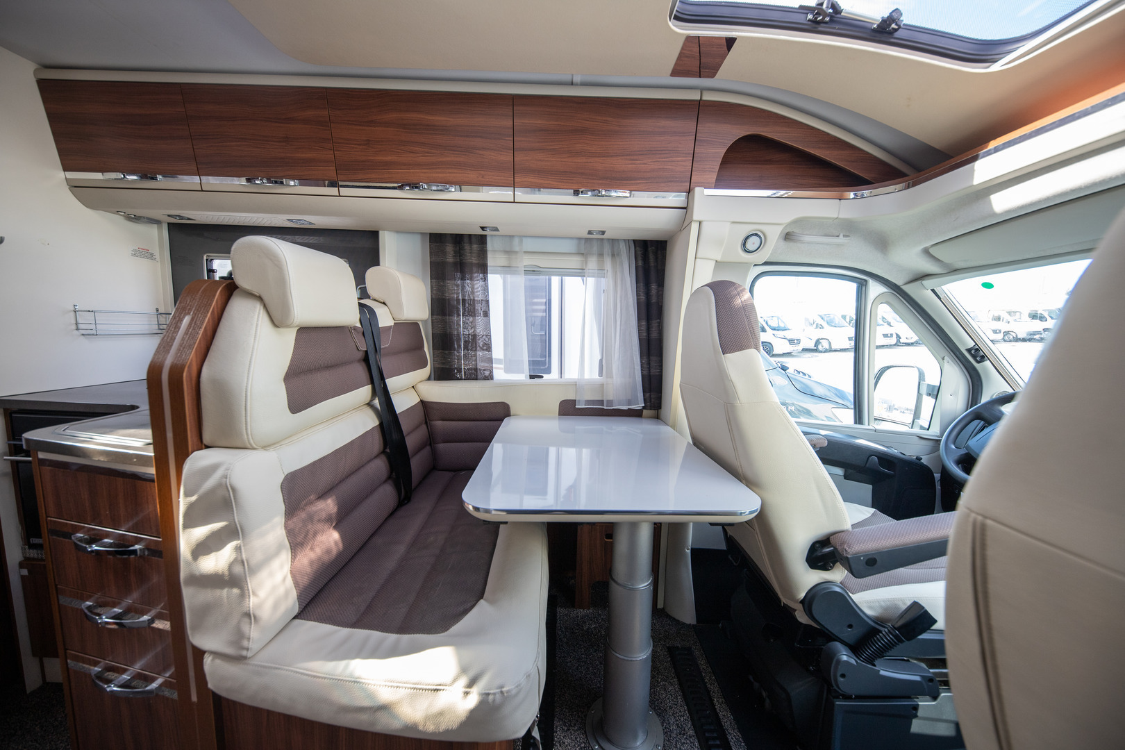 ADRIA Coral Supreme S 670 SLT 2015
