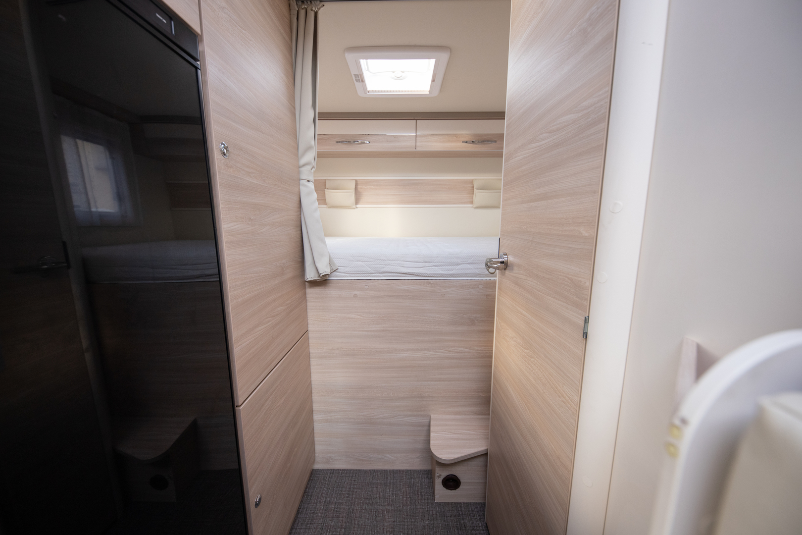 EURA MOBIL Active One 690 HB 2021