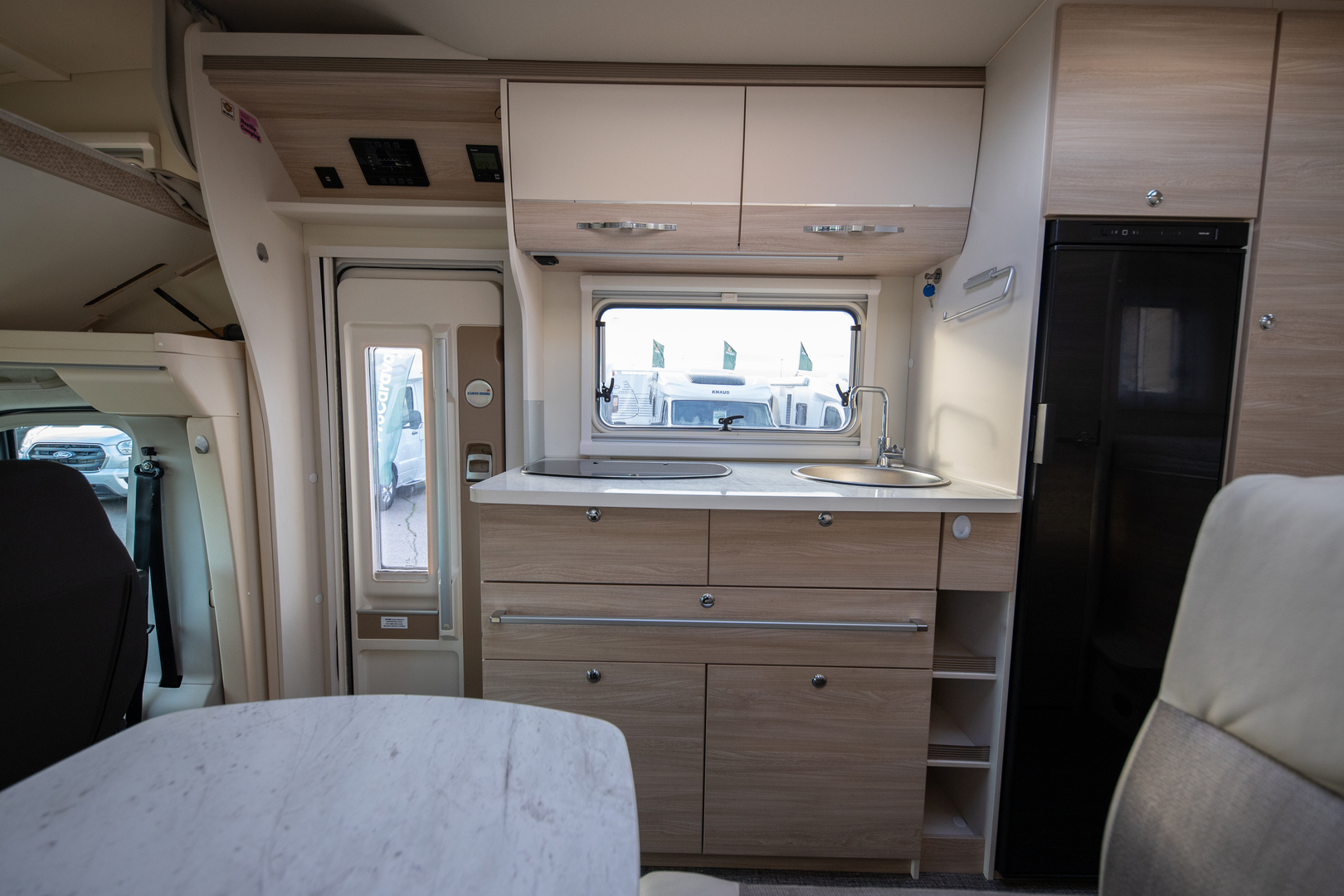 EURA MOBIL Active One 690 HB 2021