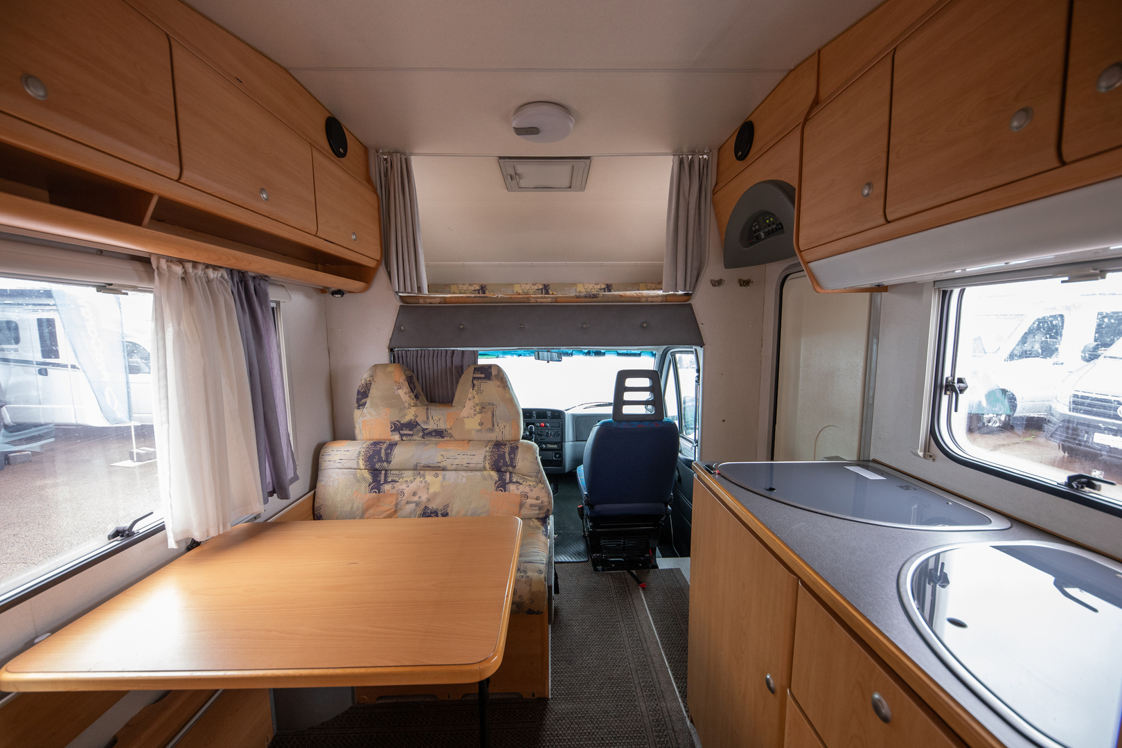 KNAUS Traveller 2000