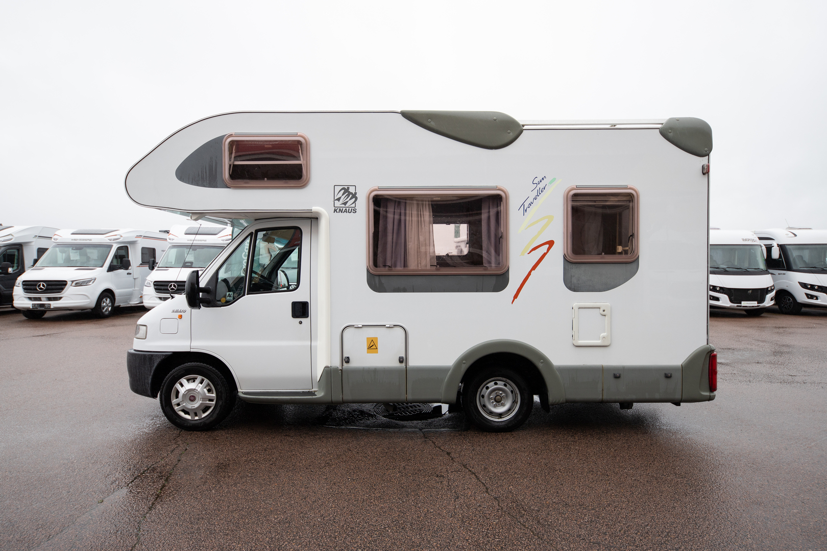 KNAUS Traveller 2000