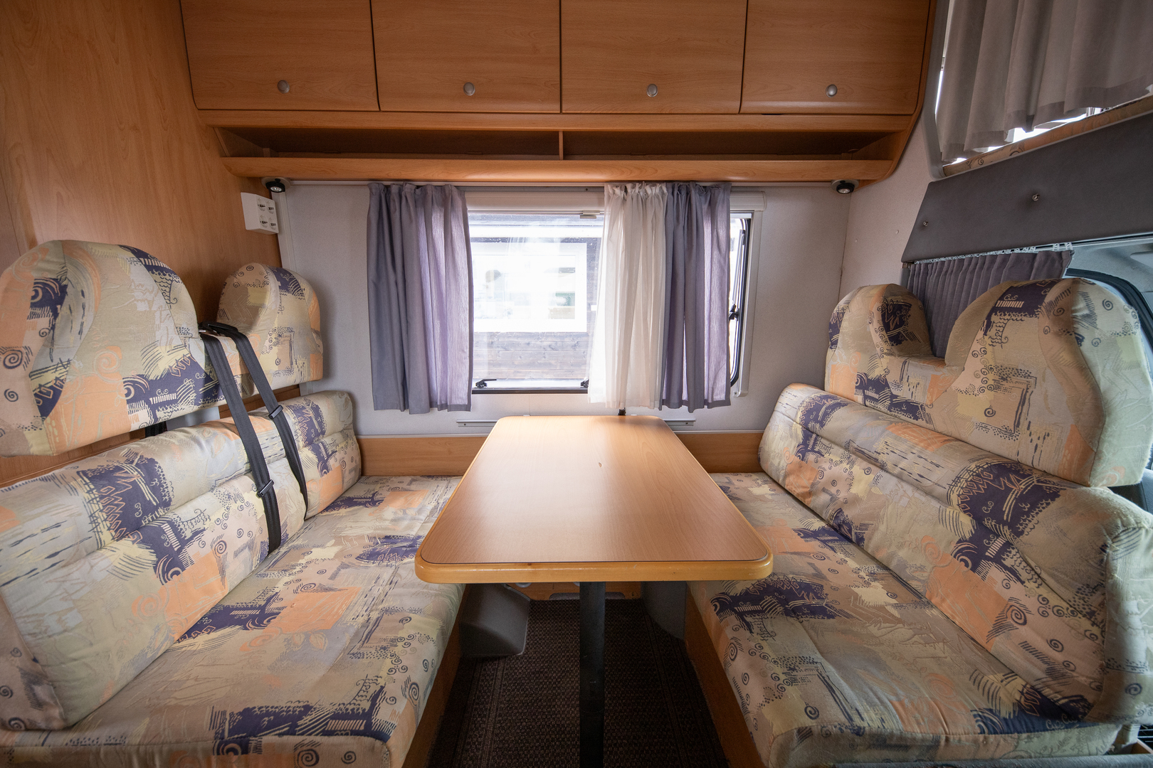 KNAUS Traveller 2000