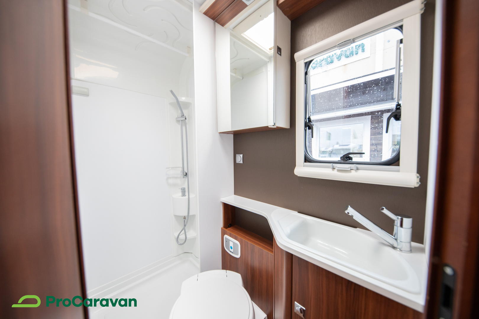 ADRIA Matrix M 650 SF 2015
