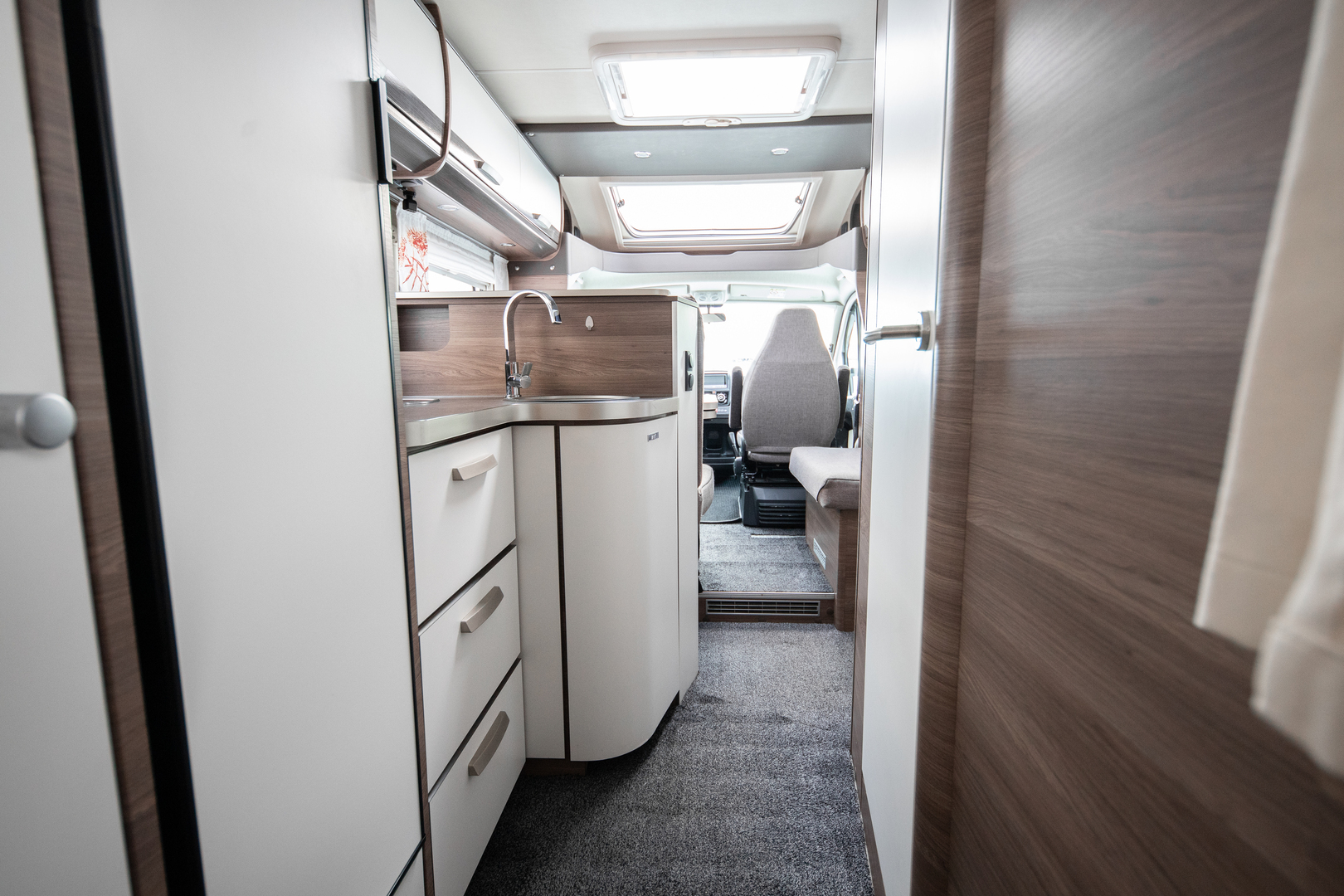 KNAUS Live TI 700 MEG 2018