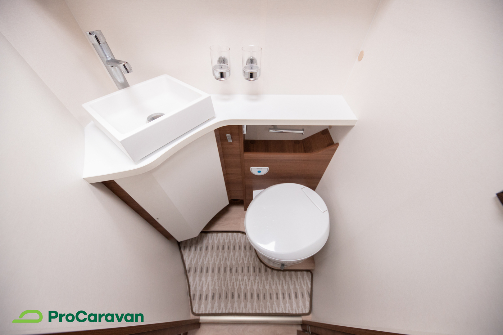 RAPIDO 886F Scandinavian Selection 2023