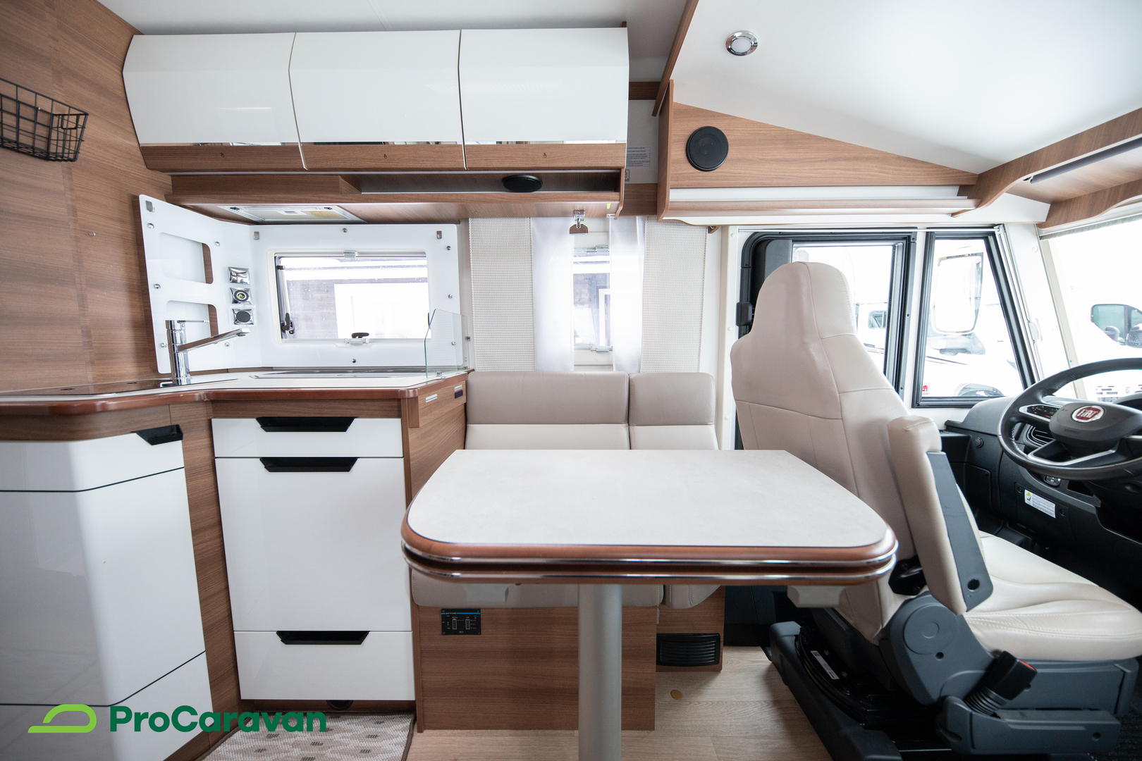 RAPIDO 886F Scandinavian Selection 2023