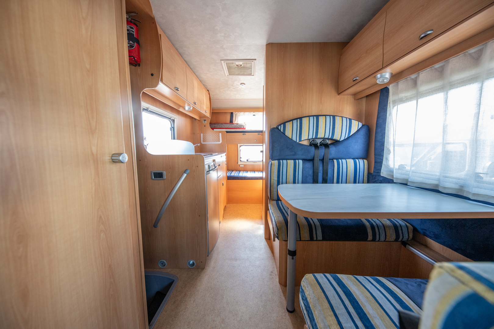 ELNAGH Baron 37 2009