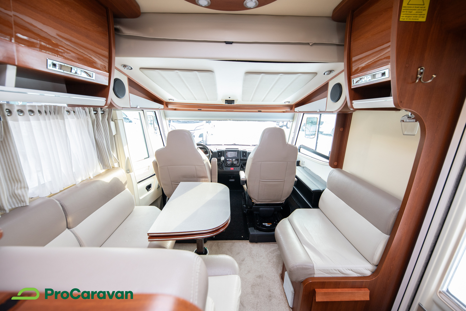 RAPIDO I 66 Distinction 2017