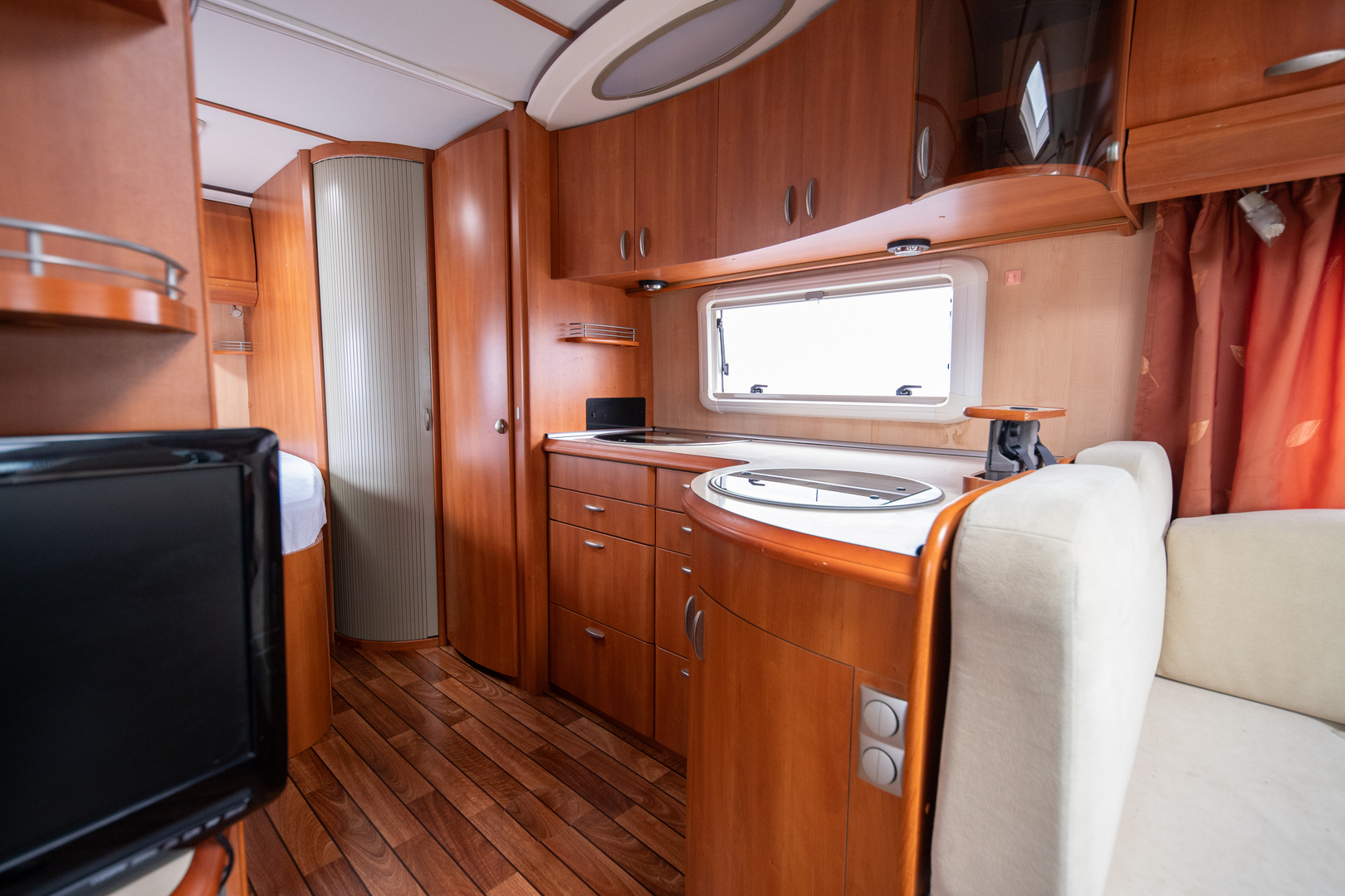 HOBBY Toskana Exclusive D 750 FLC 2007