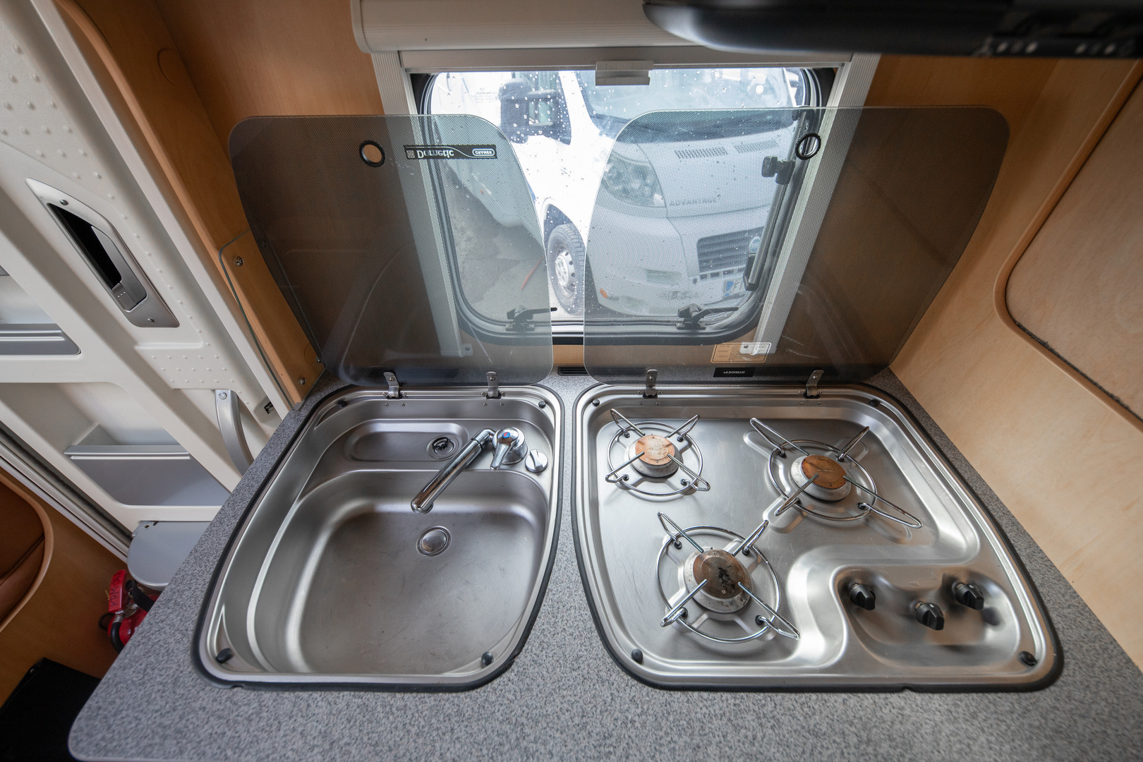 DETHLEFFS Globebus 2011