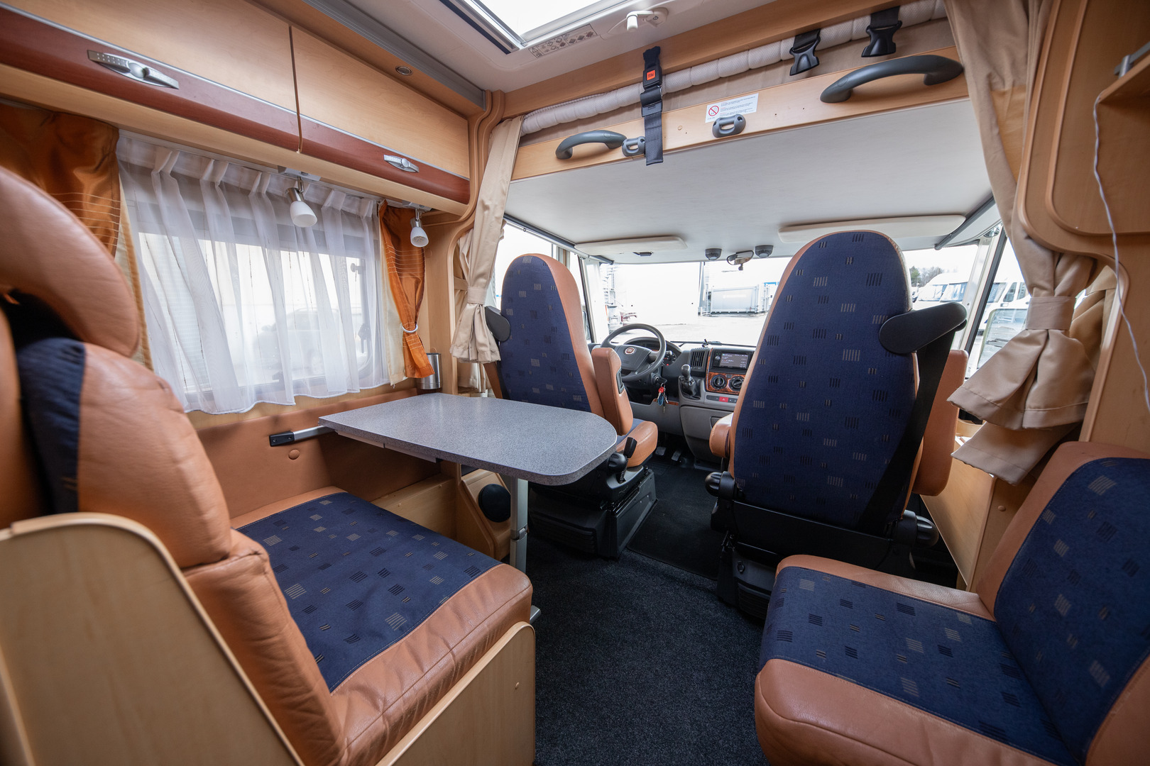 DETHLEFFS Globebus 2011