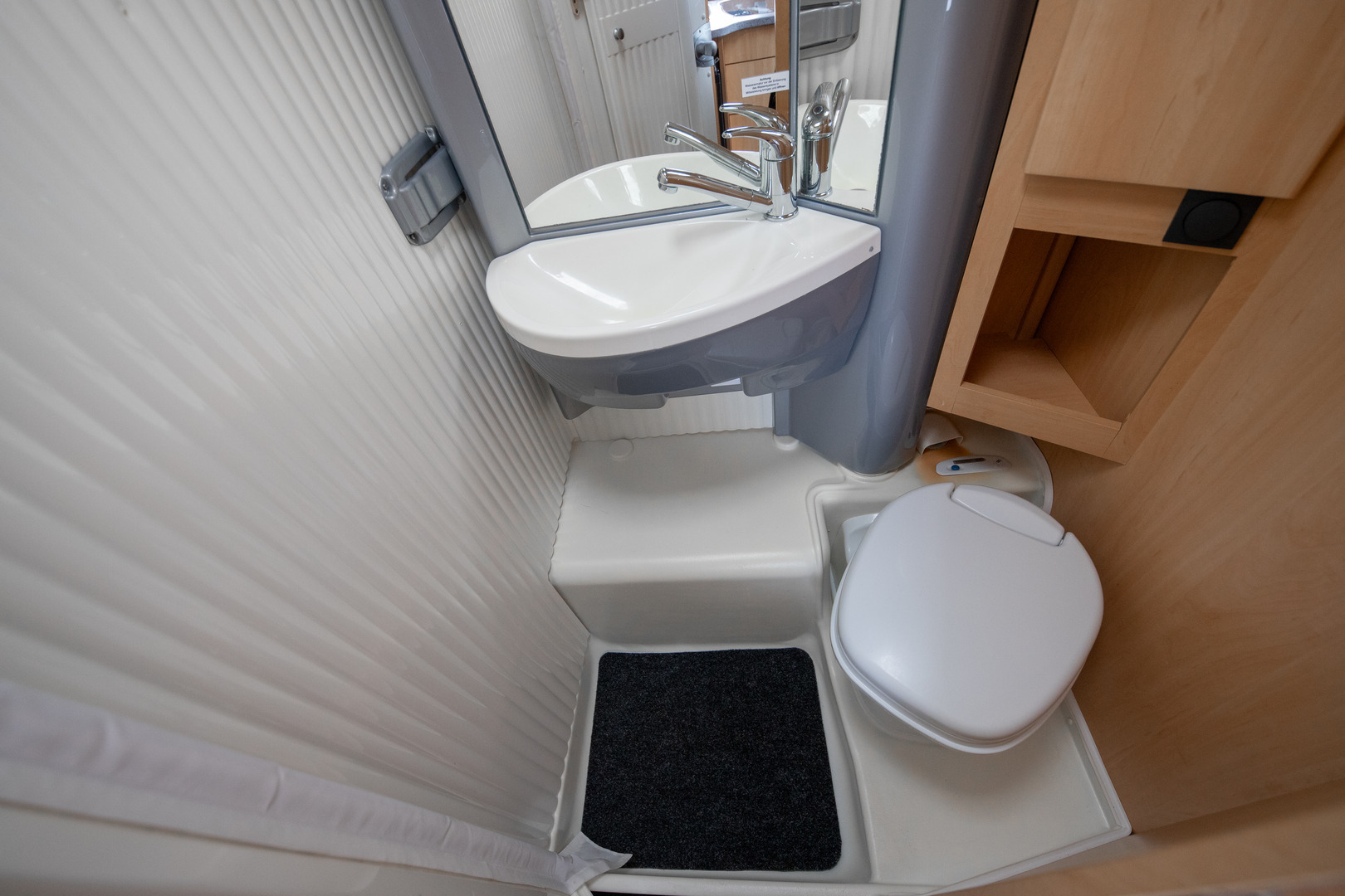 DETHLEFFS Globebus 2011