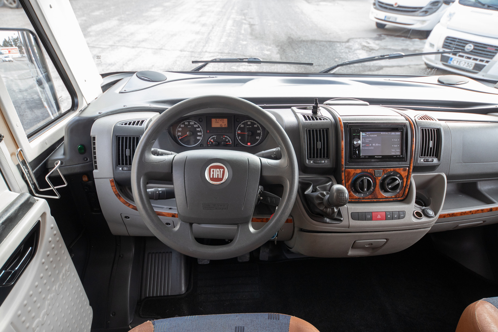 DETHLEFFS Globebus 2011