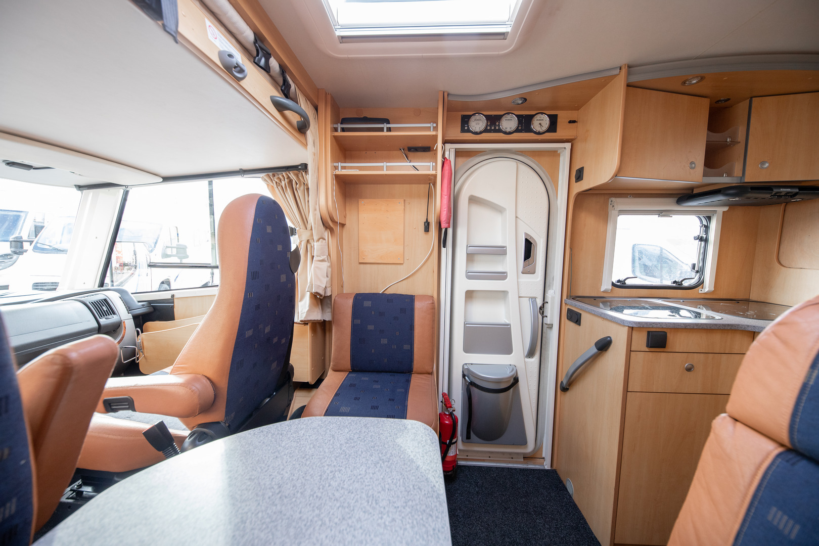 DETHLEFFS Globebus 2011