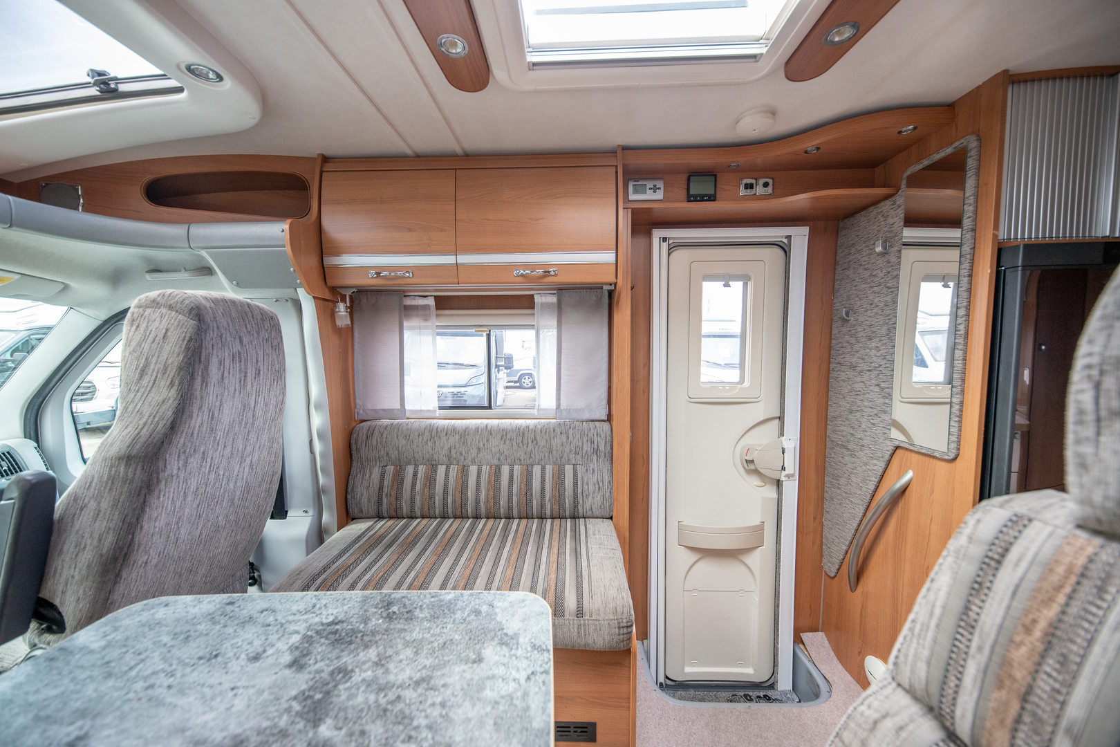 LMC Liberty 662 TI Cruiser 2010