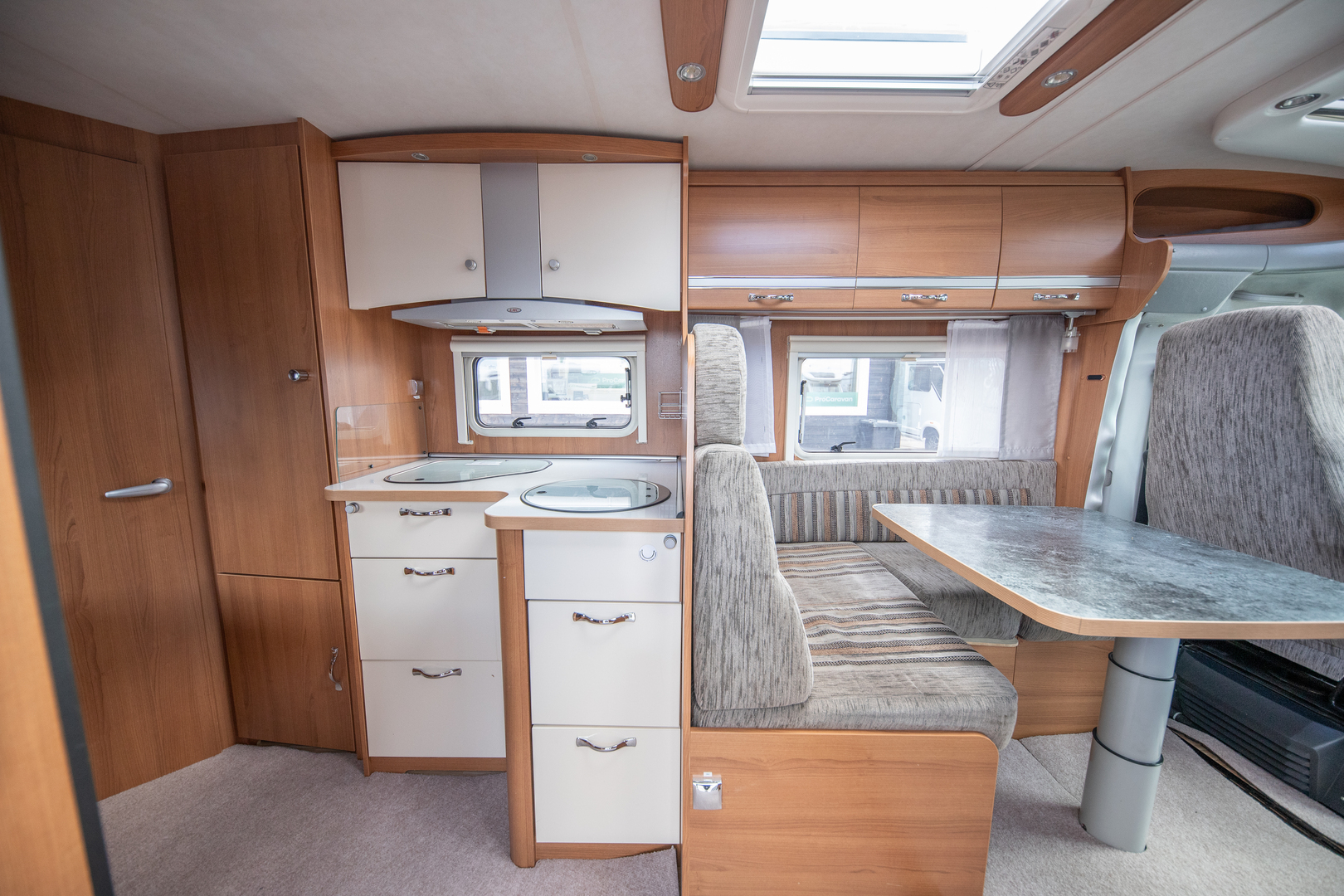 LMC Liberty 662 TI Cruiser 2010