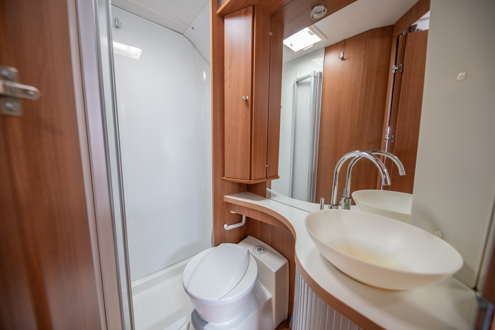 LMC Liberty 662 TI Cruiser 2010