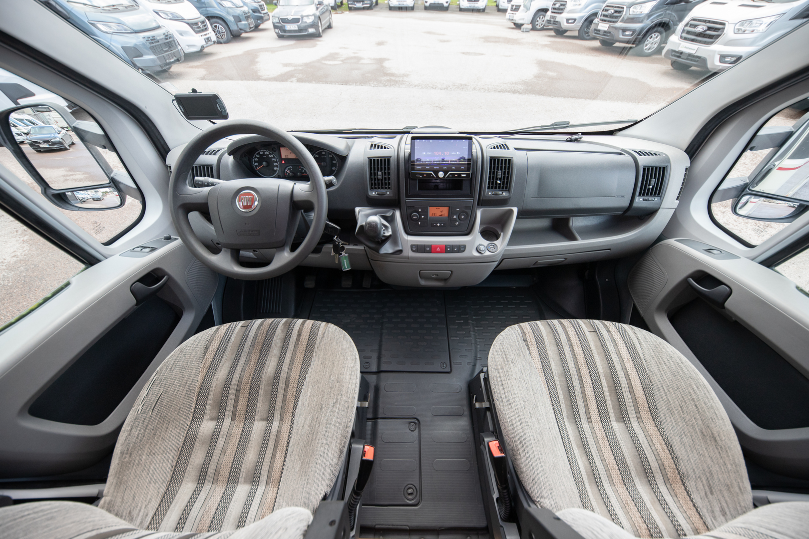 LMC Liberty 662 TI Cruiser 2010