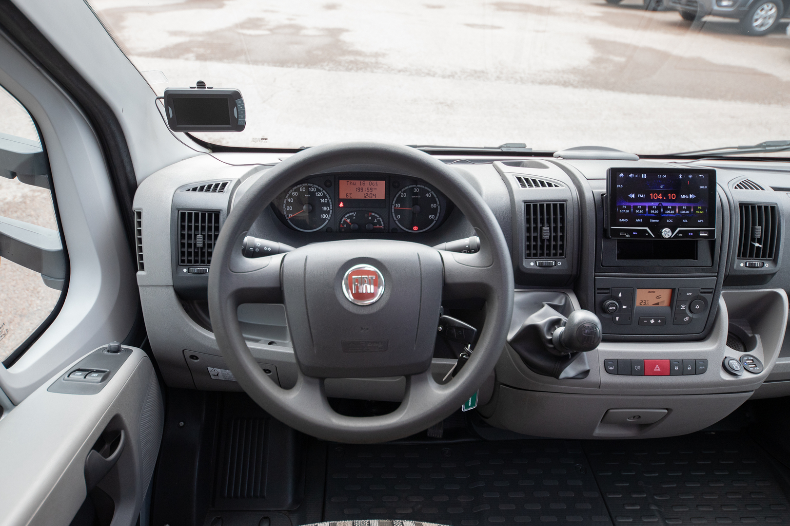 LMC Liberty 662 TI Cruiser 2010