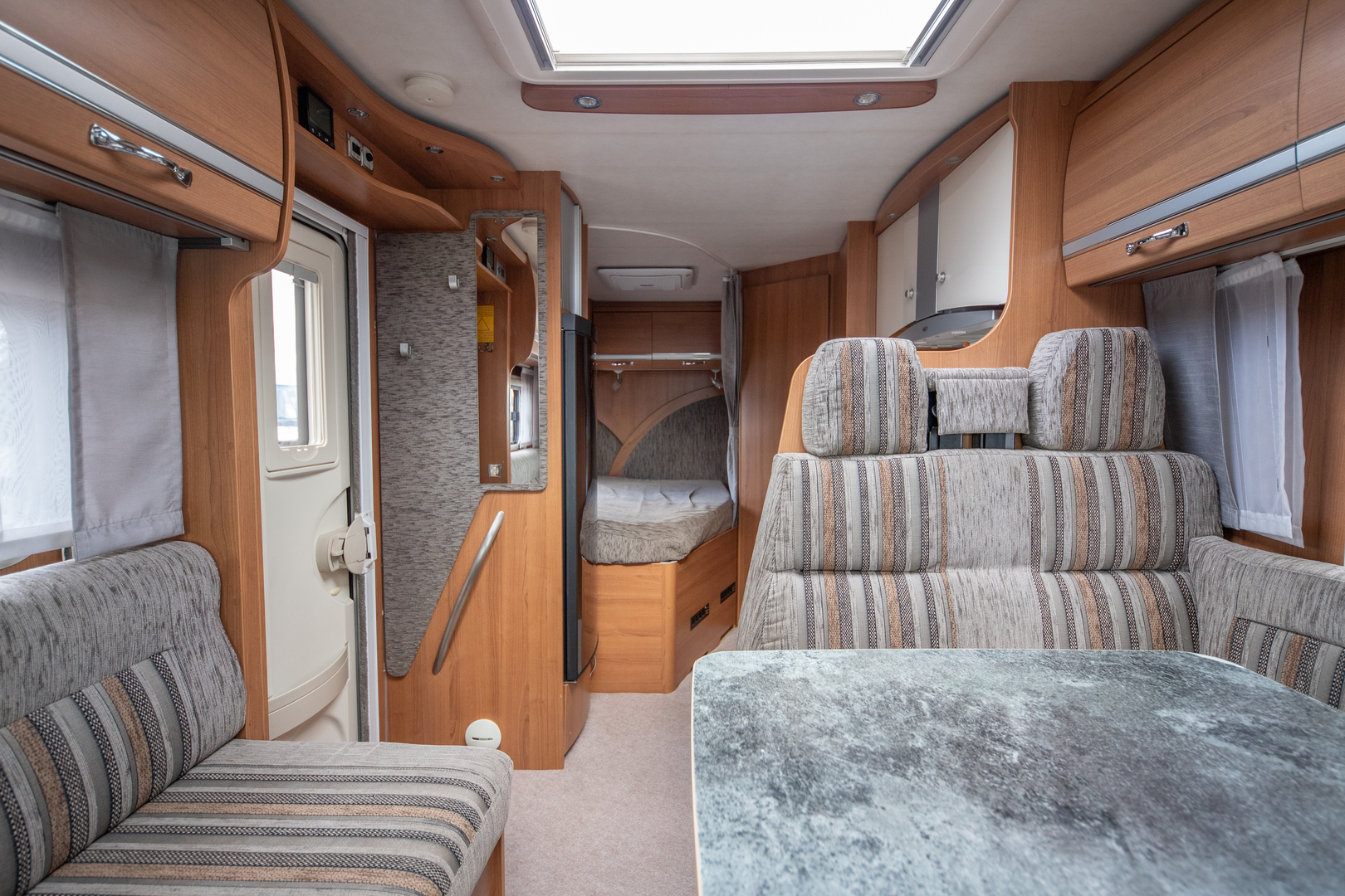 LMC Liberty 662 TI Cruiser 2010