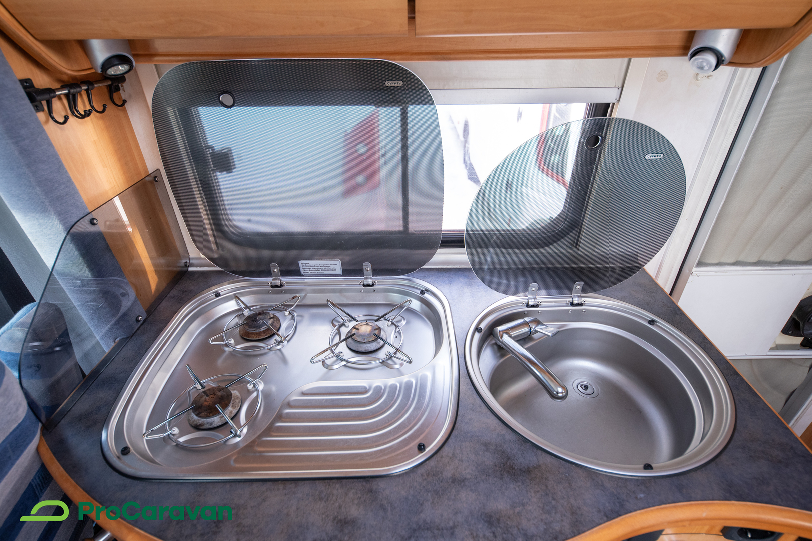 LMC Liberty 6000 TI 2003