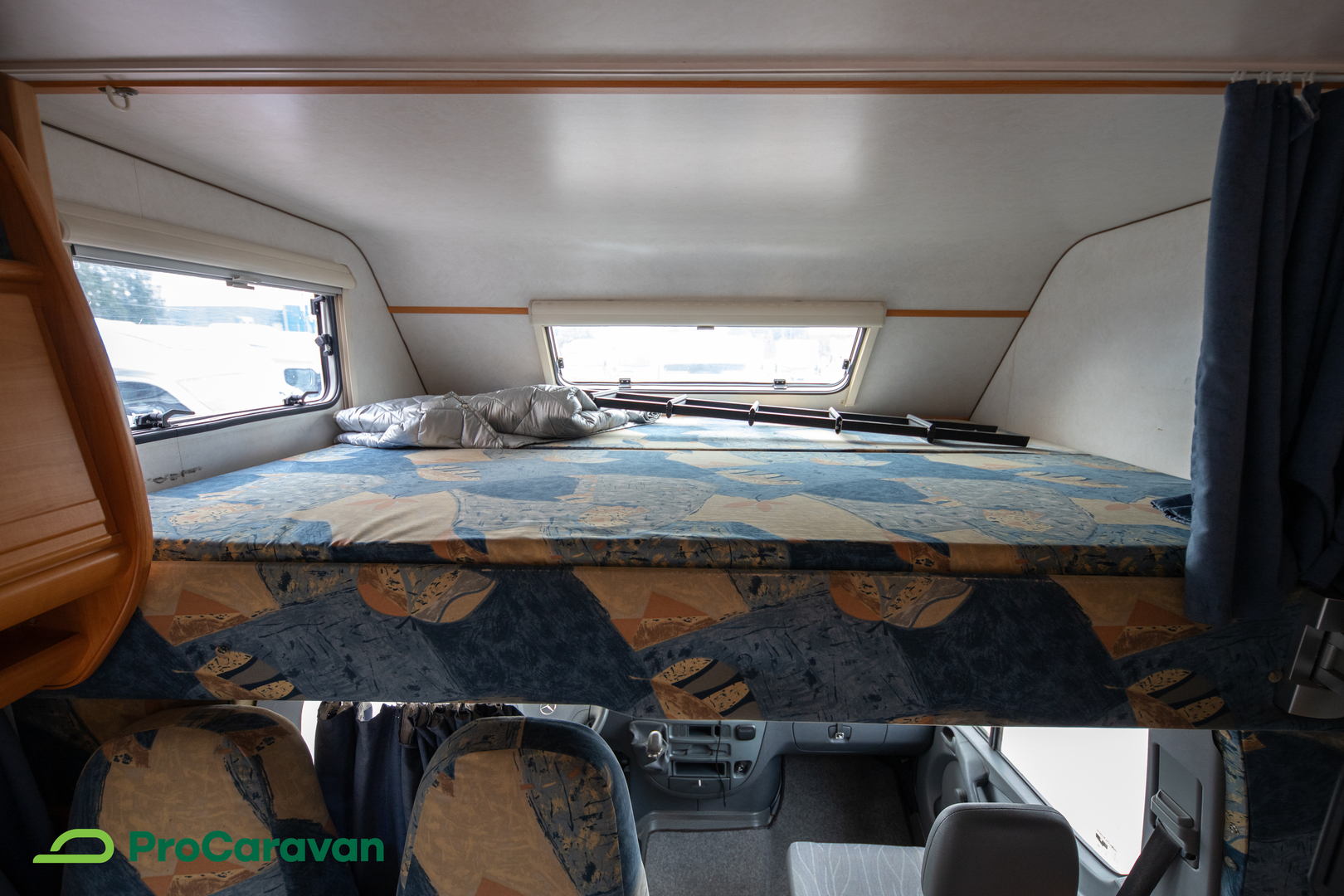 LMC Liberty 635 2000