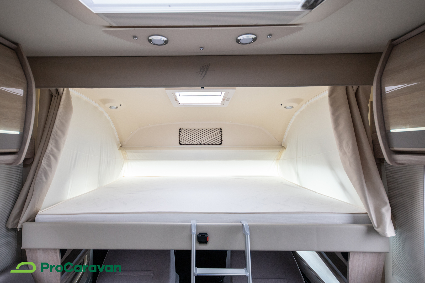 RAPIDO 8066DF Premium edition 2020