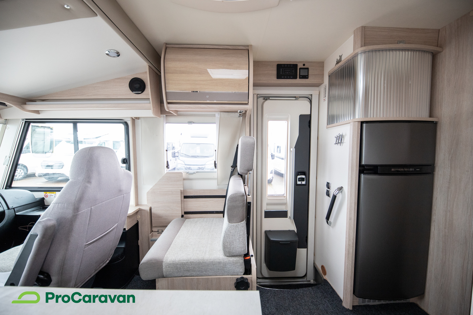 RAPIDO 8066DF Premium edition 2020