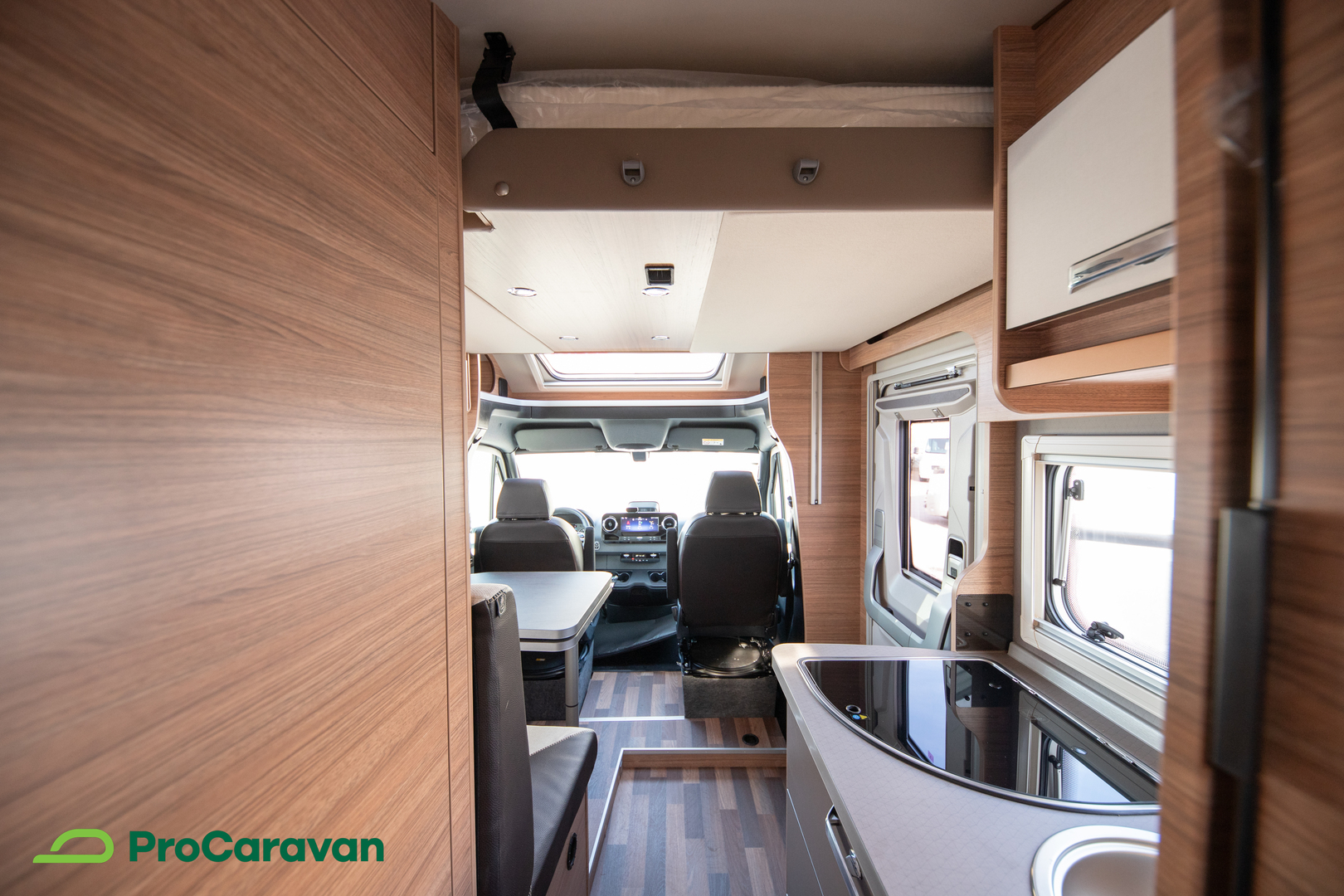 WEINSBERG CaraCompact Suite 640 MEG Edition [PEPPER] 2026