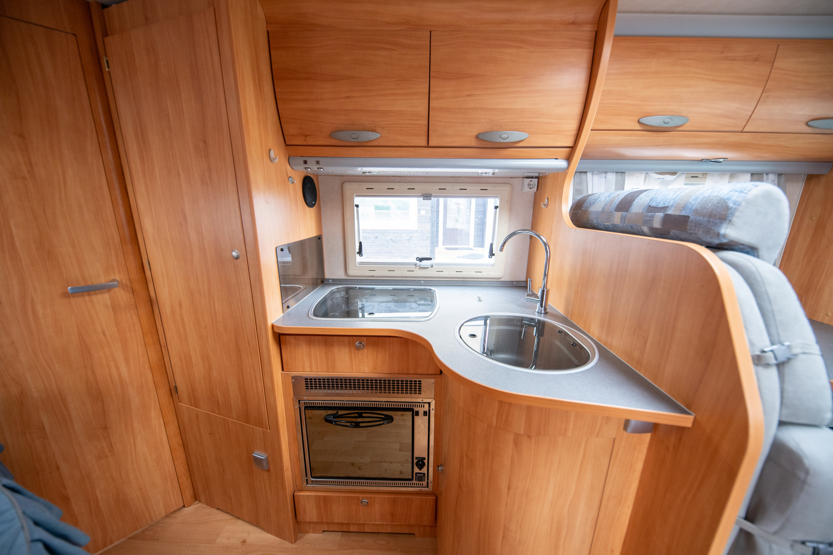 ADRIA Coral Silver S 650SP 2008