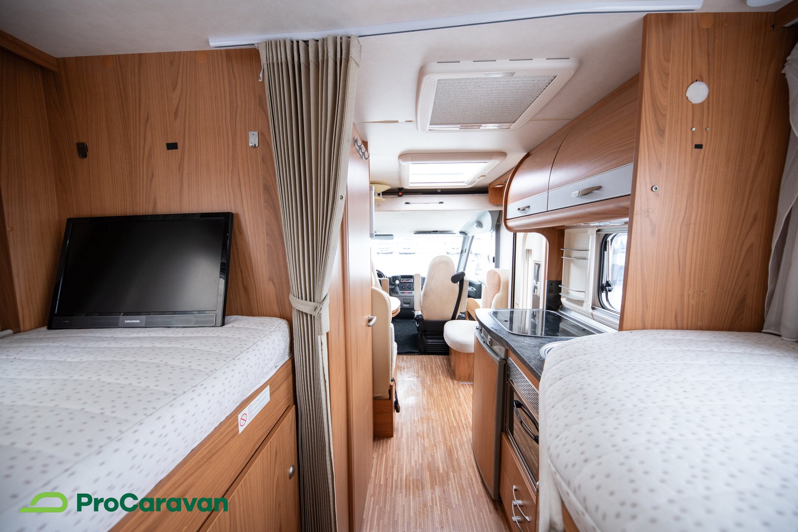 BÜRSTNER Aviano I640 2008