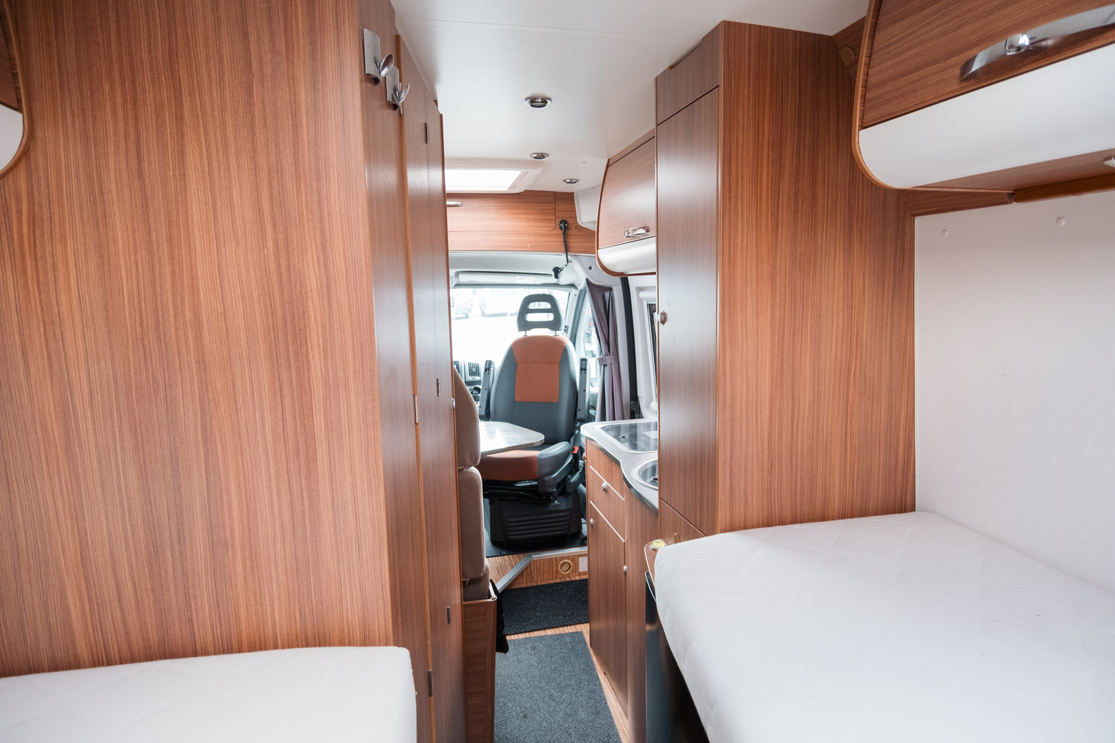 ADRIA Twin 640 SL 2011