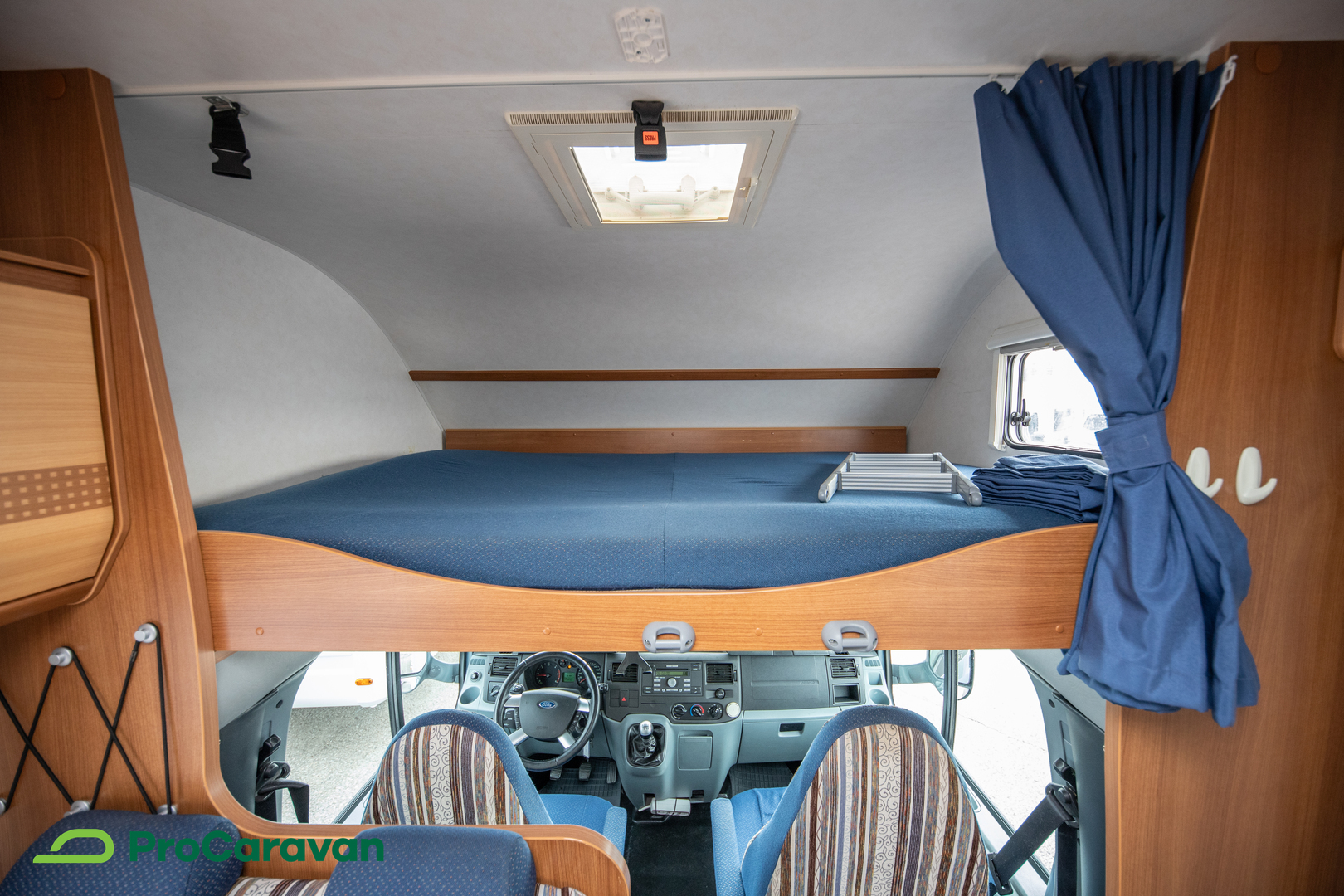 CARADO A 464 2008