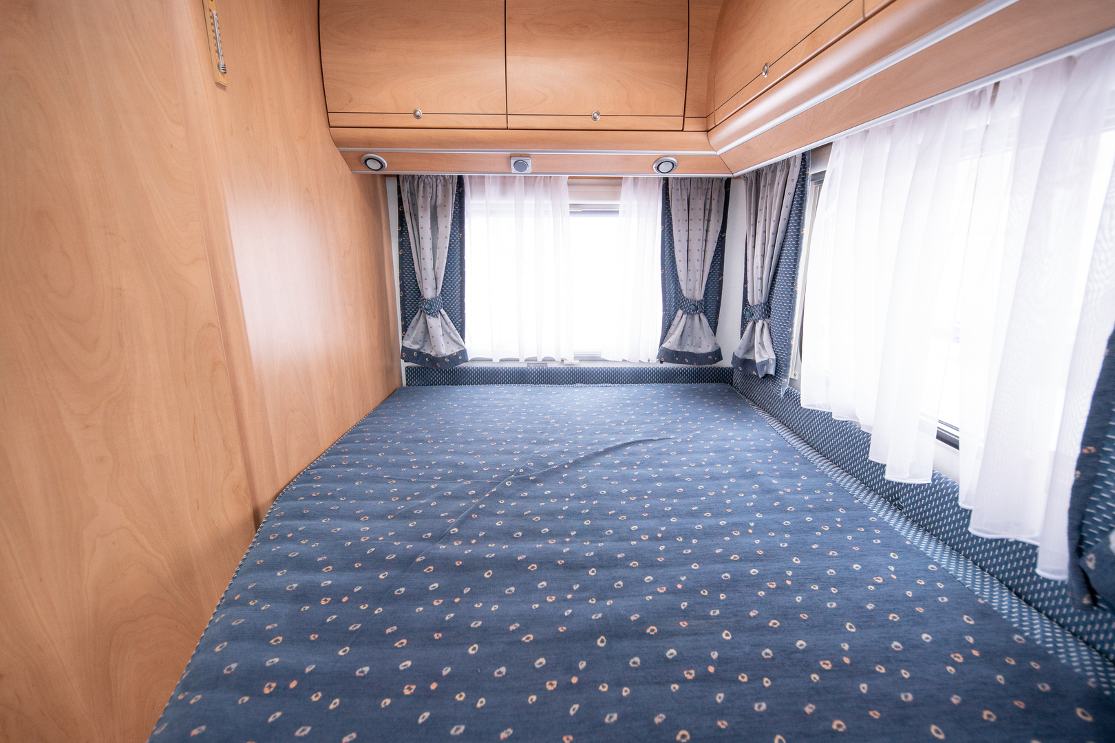 FIAT-BURSTNER Ducato 2002