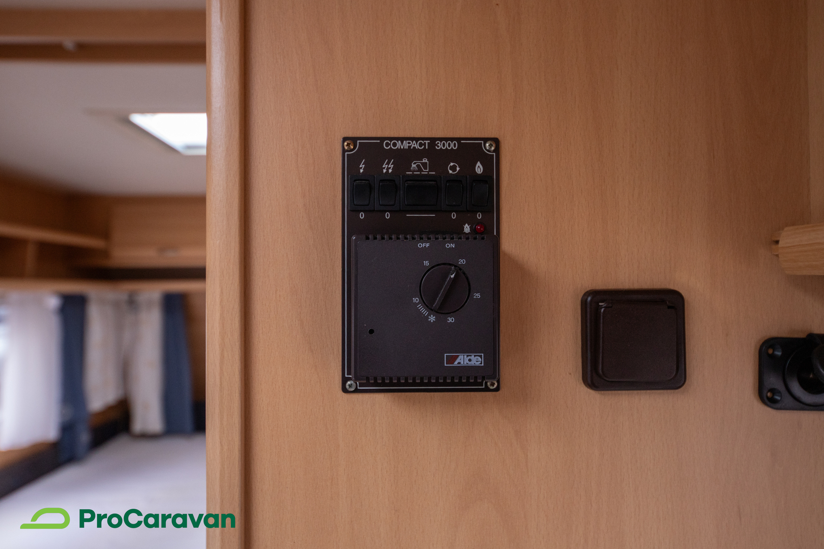 DETHLEFFS CAMPER 2003