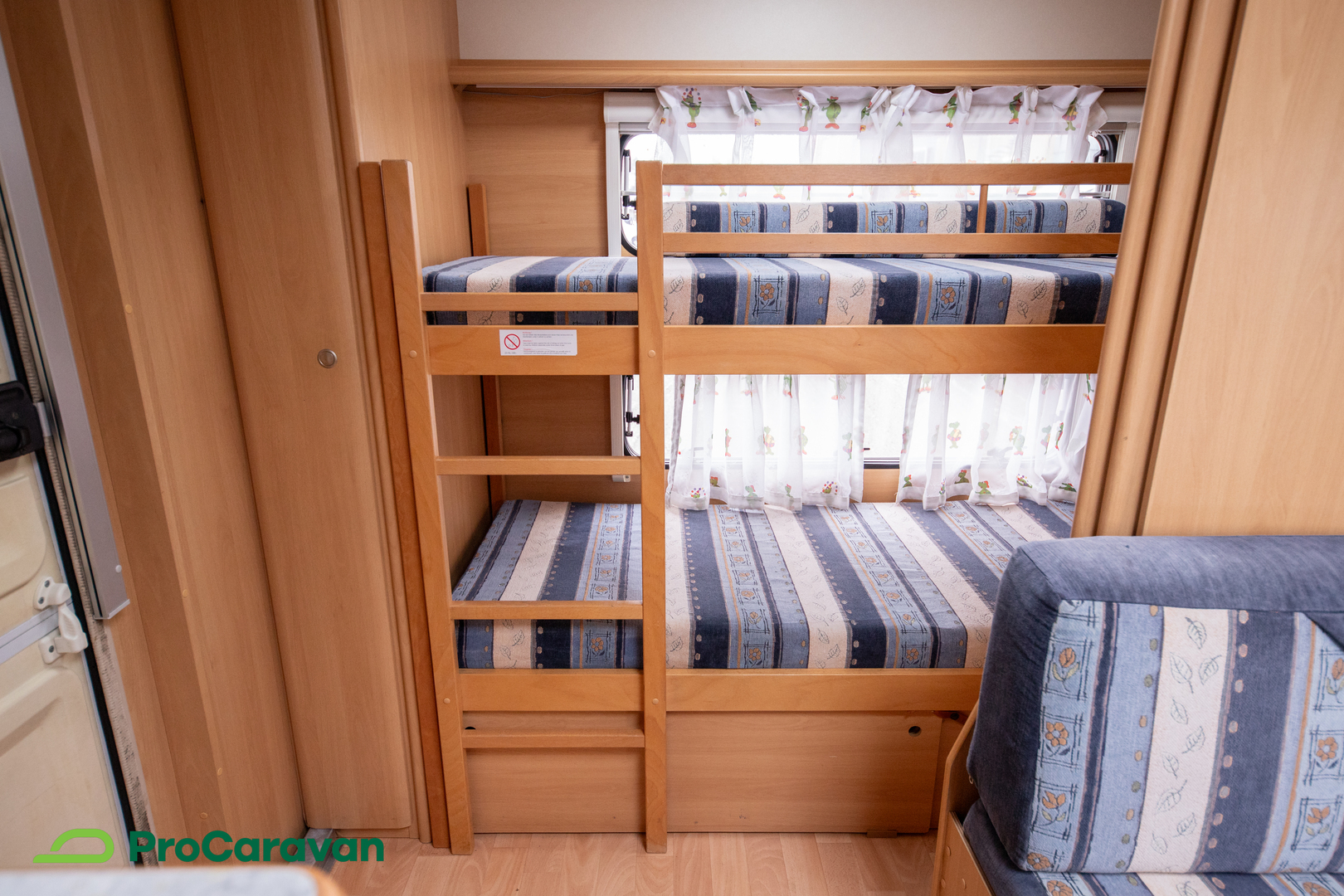 DETHLEFFS CAMPER 2003