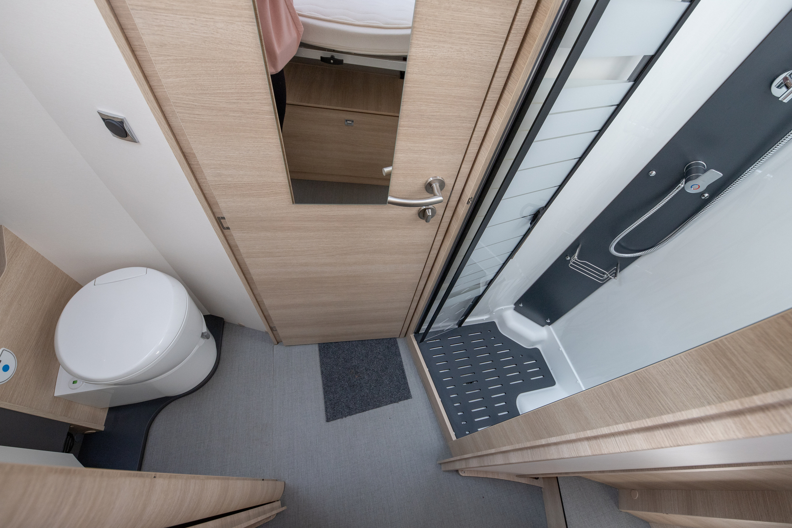 RAPIDO 8096 DF Alde Ultimate Line 2024