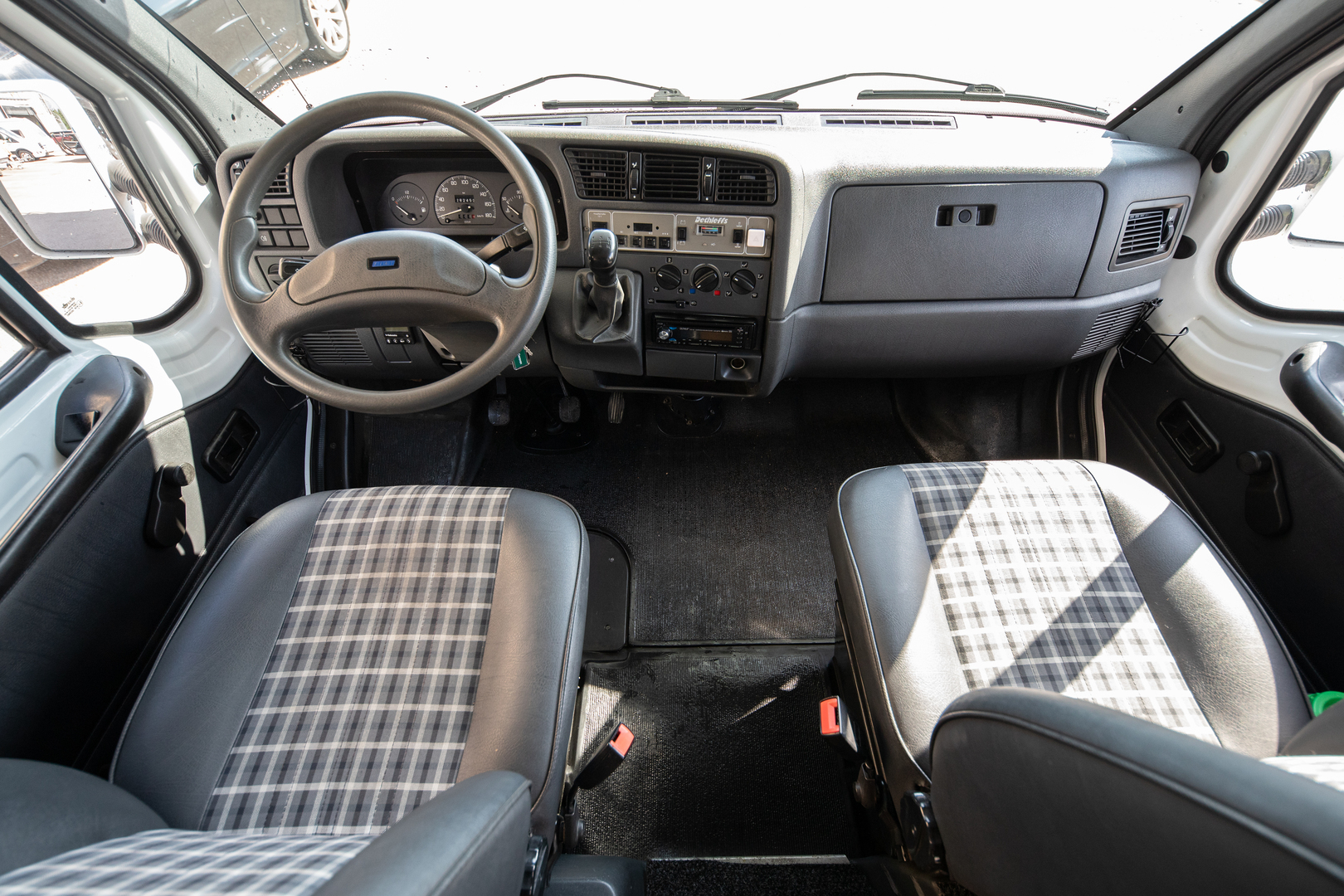 DETHLEFFS A 5832 1999