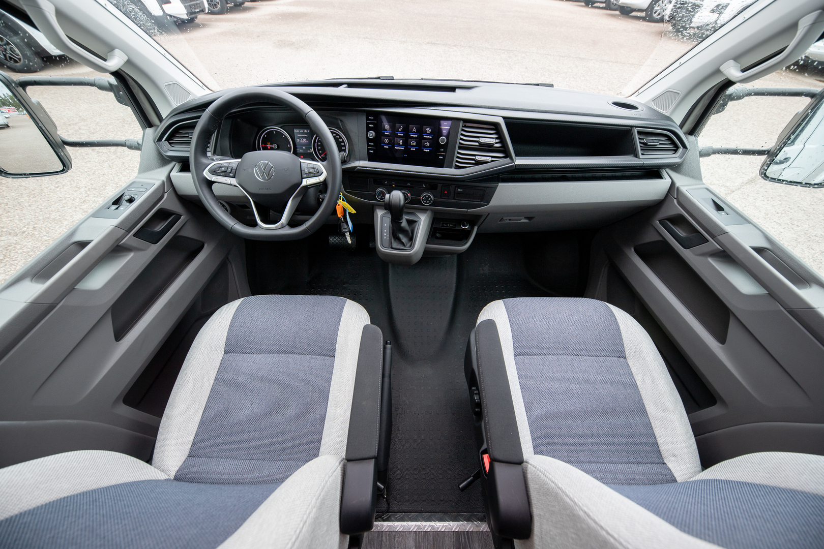 WEINSBERG X-Cursion Van 500 MQ Edition [PEPPER] 2023