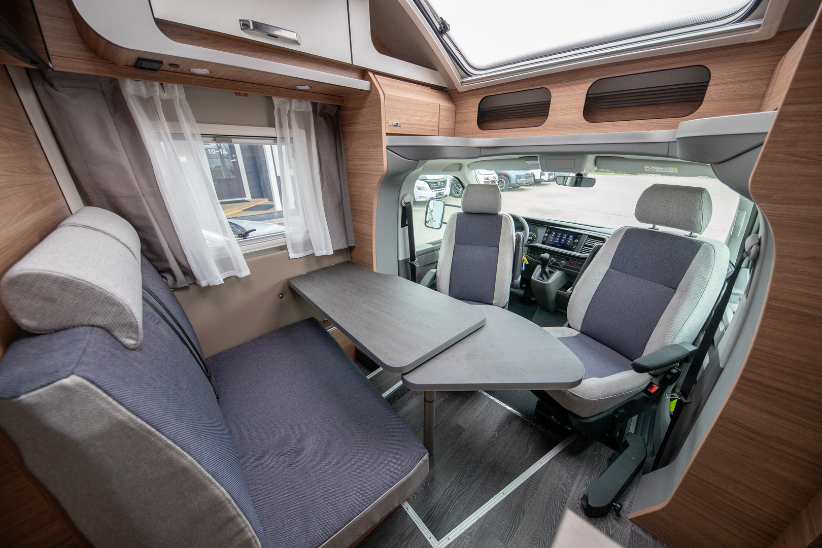 WEINSBERG X-Cursion Van 500 MQ Edition [PEPPER] 2023