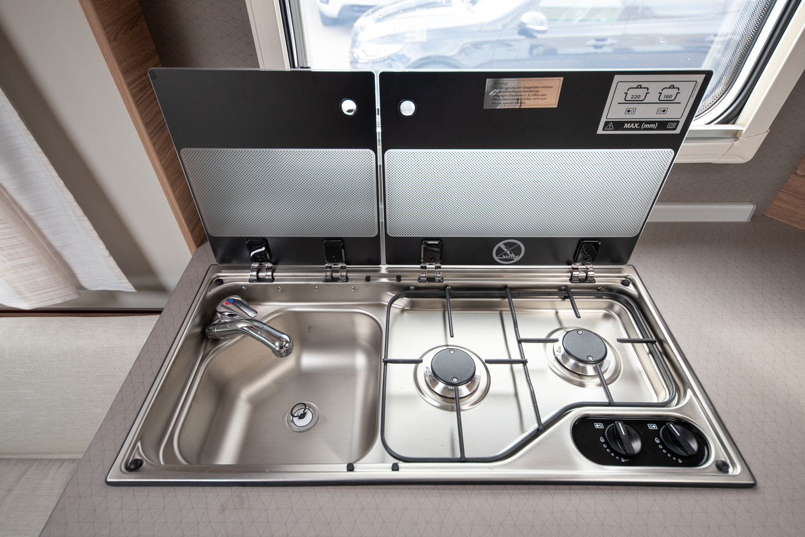 WEINSBERG X-Cursion Van 500 LT Edition [PEPPER] 2023