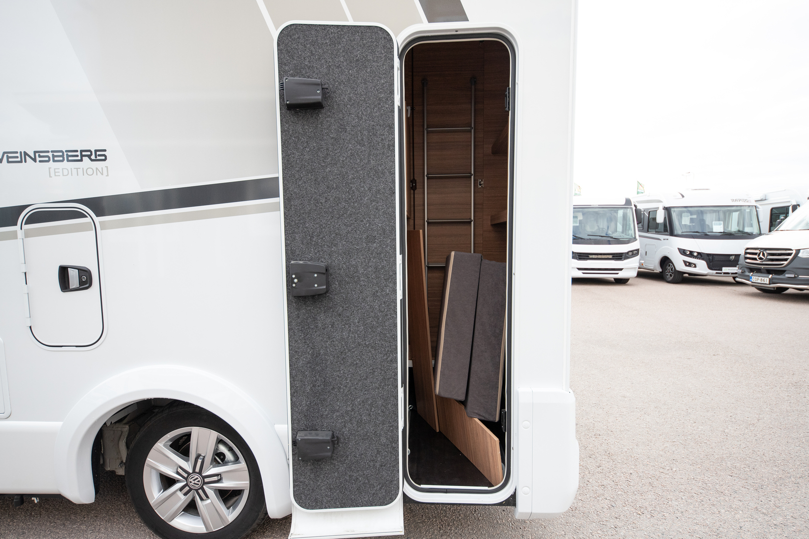 WEINSBERG X-Cursion Van 500 LT Edition [PEPPER] 2023