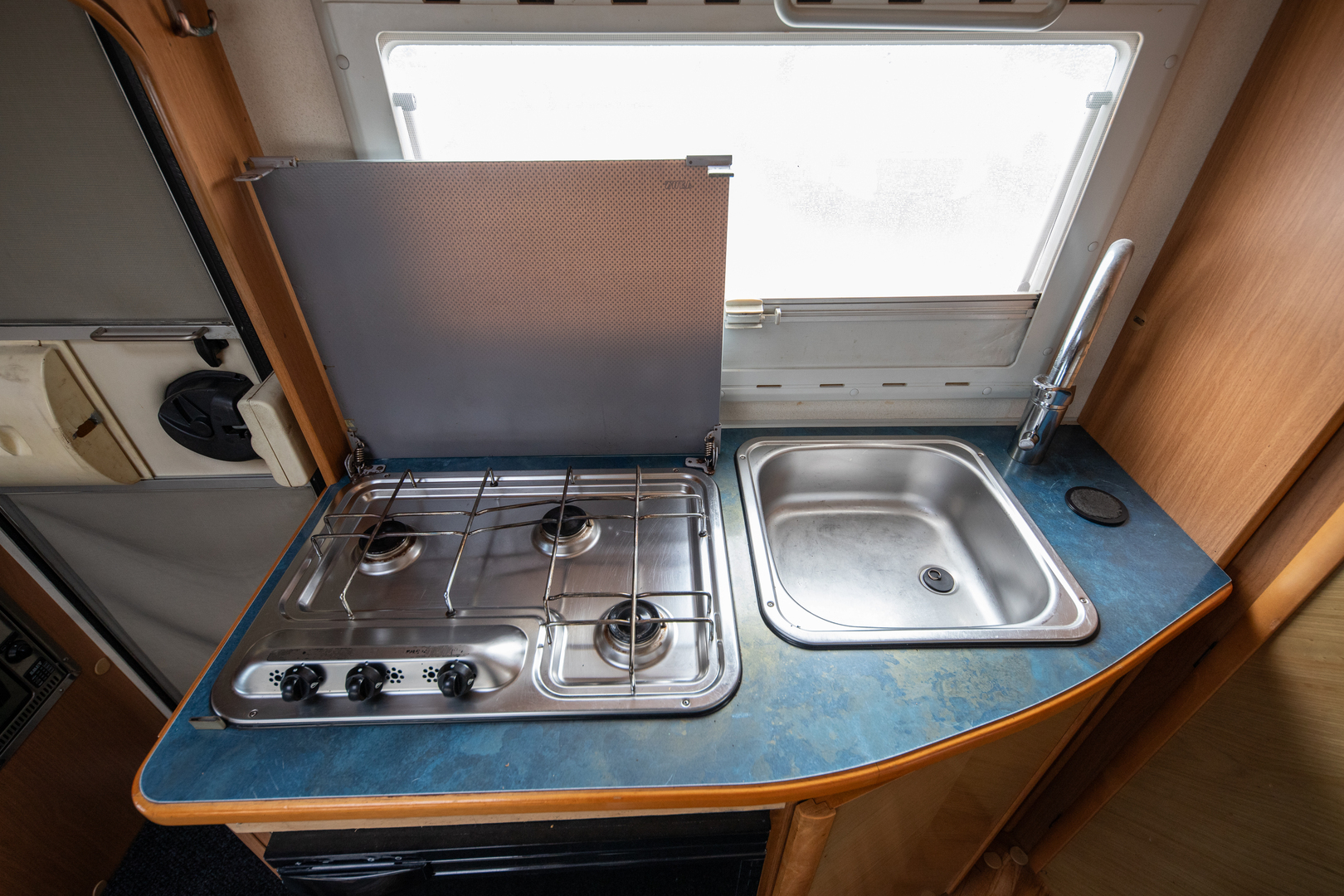 MOBILVETTA Opera 2000